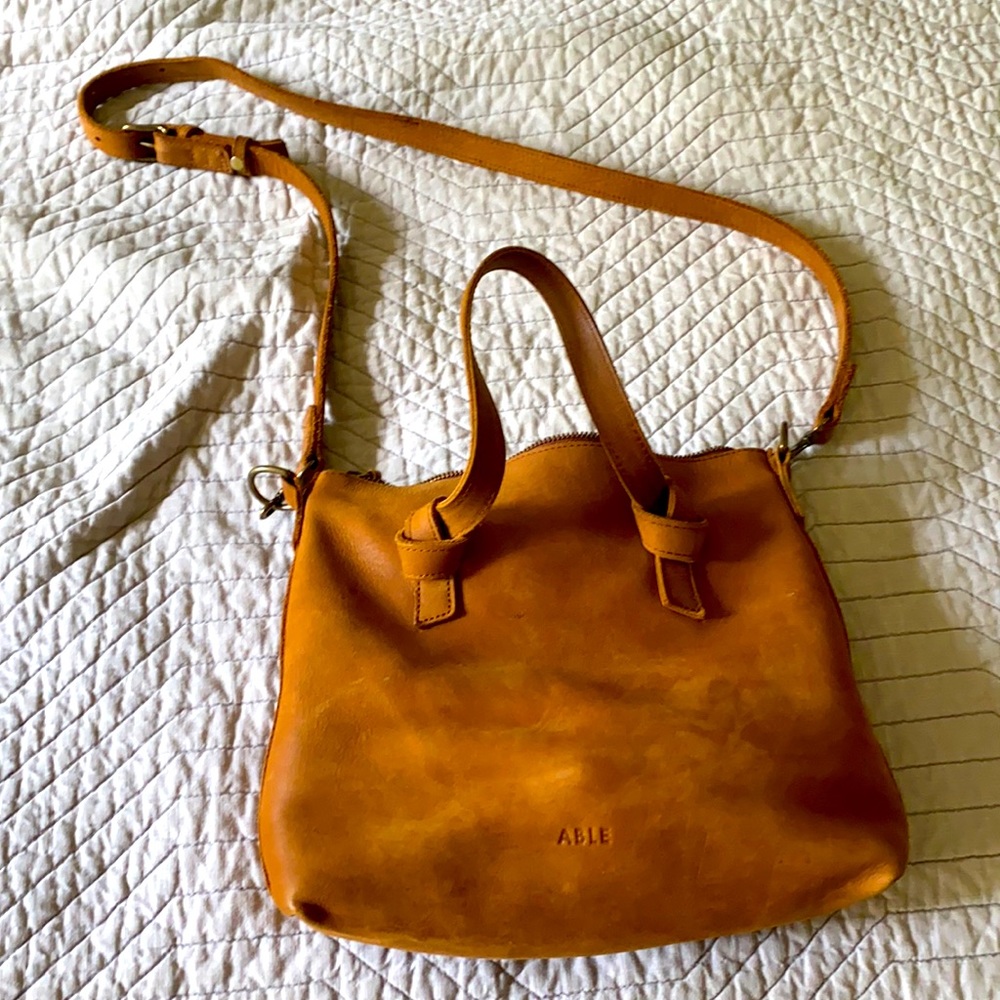 Lightly used leather ABLE hand bag!